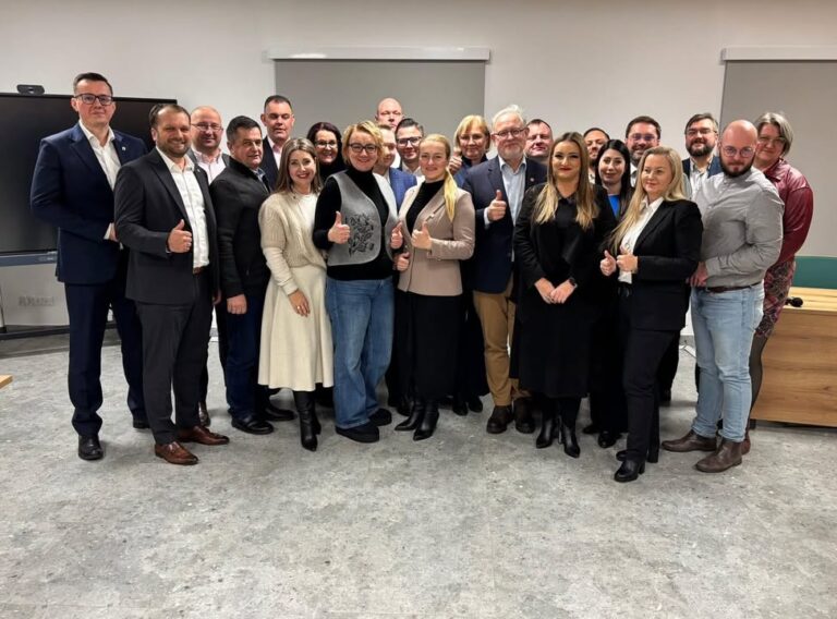 Stowarzyszenie Warmińsko-Mazurskie Samorządy Pogranicza wzmacnia region przez współpracę i edukację