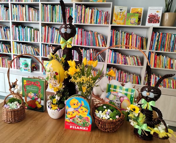 Rodzinne warsztaty wielkanocne w bibliotece publicznej w Gołdapi